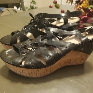 Guess clog heels
